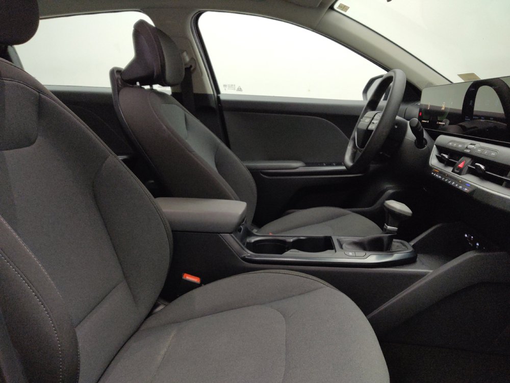 Used 2025 Kia K4 FWD image 21