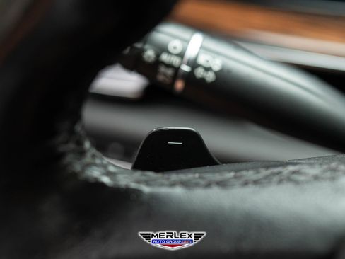 Used 2022 Cadillac Escalade ESV Premium Luxury image 29