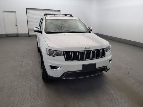 Used 2019 Jeep Grand Cherokee Limited AWD/4WD image 14