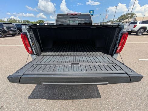 Used 2025 GMC Sierra 1500 Denali Ultimate AWD/4WD image 12