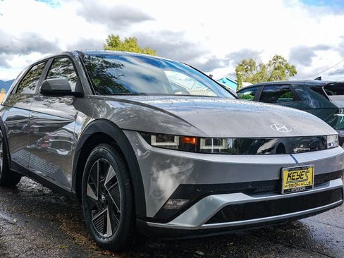 New 2026 Hyundai Ioniq 5 SEL image 3