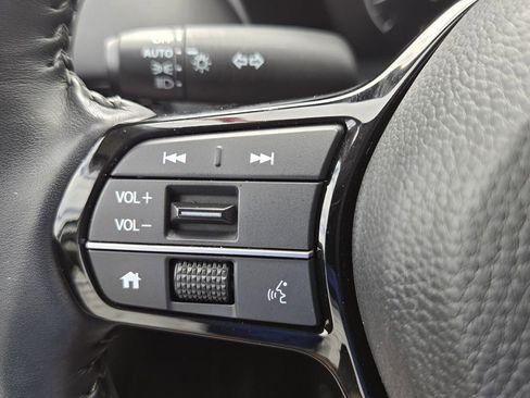 Used 2025 Honda HR-V EX-L image 25