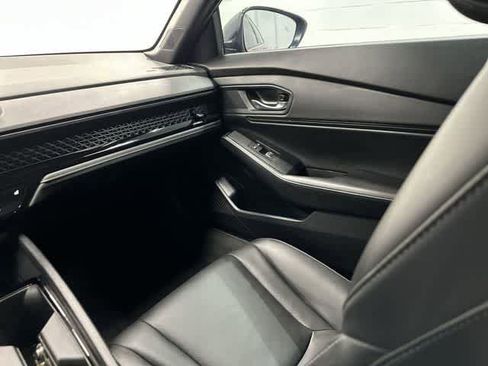 Used 2024 Honda Accord Sport image 13