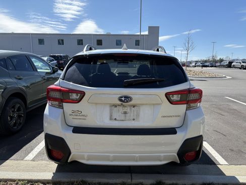 Certified 2023 Subaru Crosstrek 2.0i Premium image 5