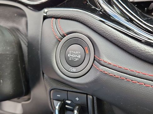 Used 2024 Dodge Durango GT image 17