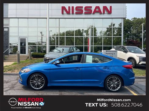 Used 2017 Hyundai Elantra Sport w/ Sport Premium Package 06 FWD image 2