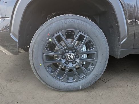 New 2026 Toyota Tundra Limited AWD/4WD image 14