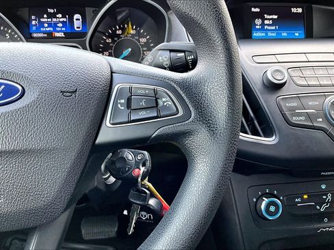 Used 2018 Ford Focus S image 24
