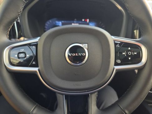 Used 2026 Volvo XC60 B5 Plus AWD/4WD image 19