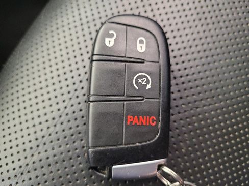 Used 2017 Dodge Journey GT AWD/4WD image 32