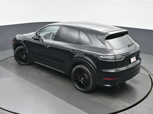 Used 2023 Porsche Cayenne GTS AWD/4WD image 35