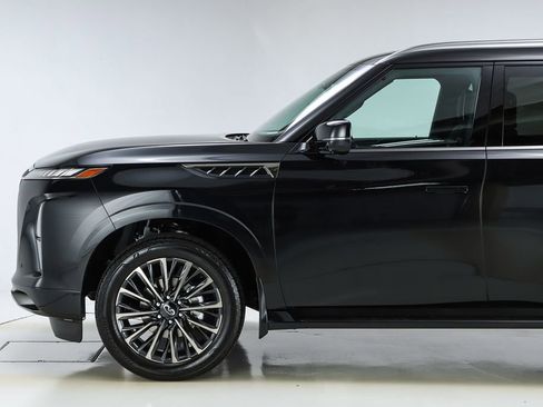 New 2026 INFINITI QX80 Autograph AWD/4WD image 3
