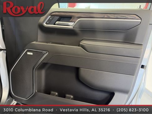 Used 2026 GMC Sierra 1500 SLT w/ SLT Premium Package AWD/4WD image 11