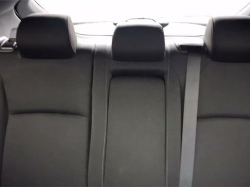 Used 2019 Honda Civic EX image 18