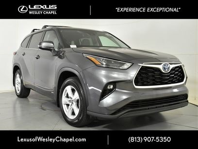 Used 2022 Toyota Highlander LE