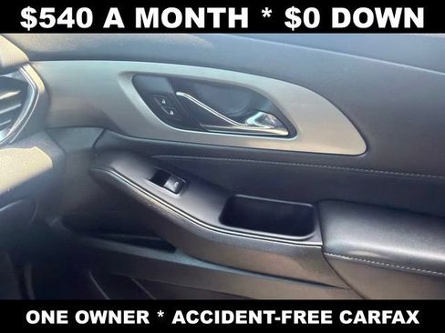 Used 2024 Chevrolet Traverse LT w/ LPO, Floor Liner Package AWD/4WD image 32