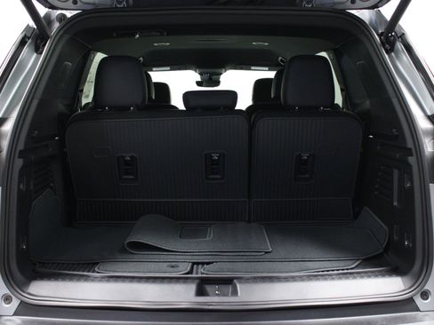 New 2026 GMC Acadia Elevation w/ Black Edition AWD/4WD image 15