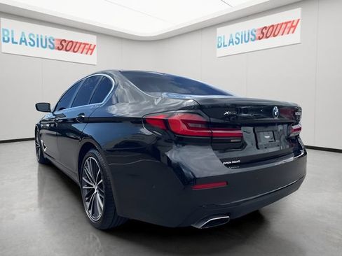 Used 2023 BMW 530i xDrive w/ Premium Package AWD/4WD image 5