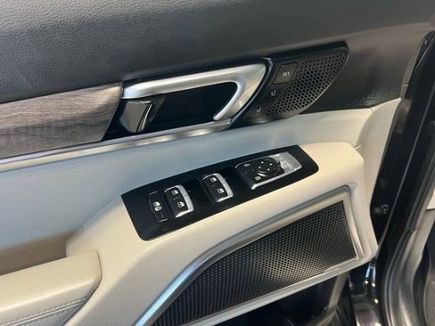 Used 2021 Kia Telluride SX w/ SX Prestige Package image 6