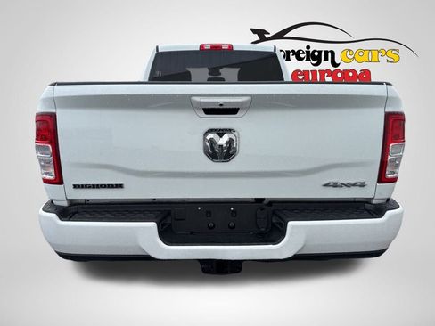 Used 2024 RAM 2500 Big Horn w/ Sport Appearance Package image 6