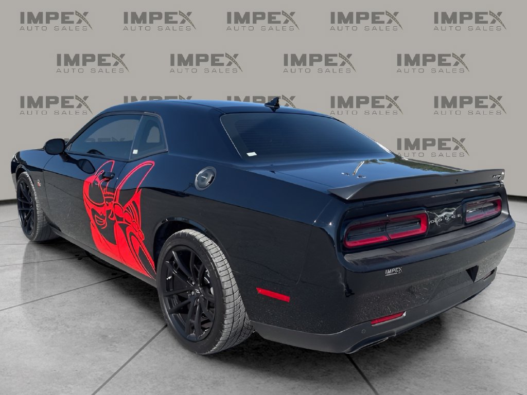 Used 2022 Dodge Challenger R/T Scat Pack w/ Dynamics Package RWD image 3