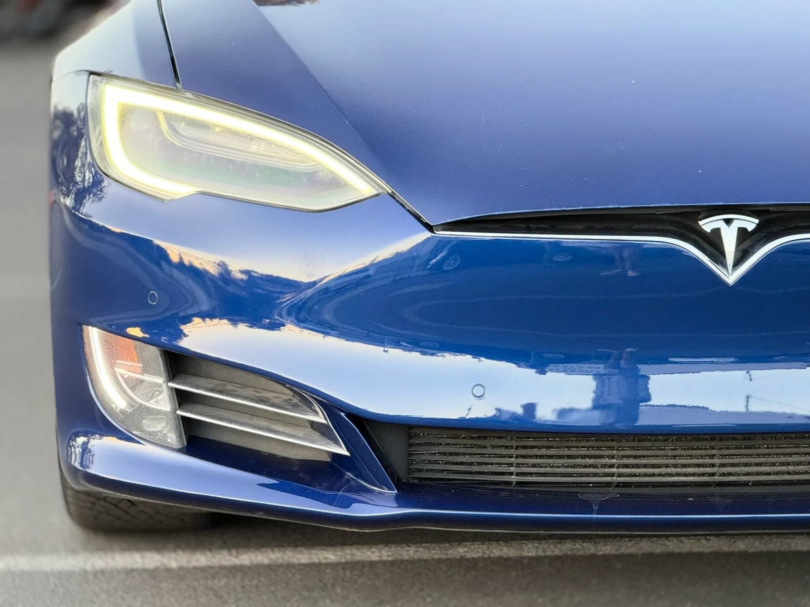Used 2019 Tesla Model S Performance AWD/4WD image 8