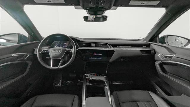 Used 2024 Audi Q8 e-tron Premium Plus w/ Premium Plus Package AWD/4WD image 26