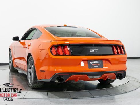 Used 2016 Ford Mustang GT Premium w/ Equipment Group 401A RWD image 15