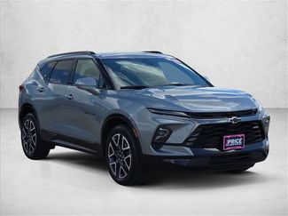 Used 2025 Chevrolet Blazer RS video 3