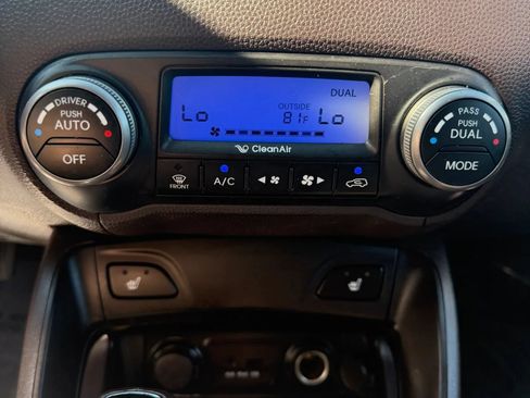 Used 2014 Hyundai Tucson Limited AWD/4WD image 26