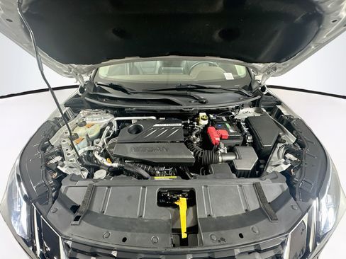 Used 2023 Nissan Rogue SV FWD image 31