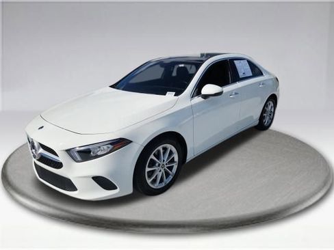 Used 2019 Mercedes-Benz A 220 image 15