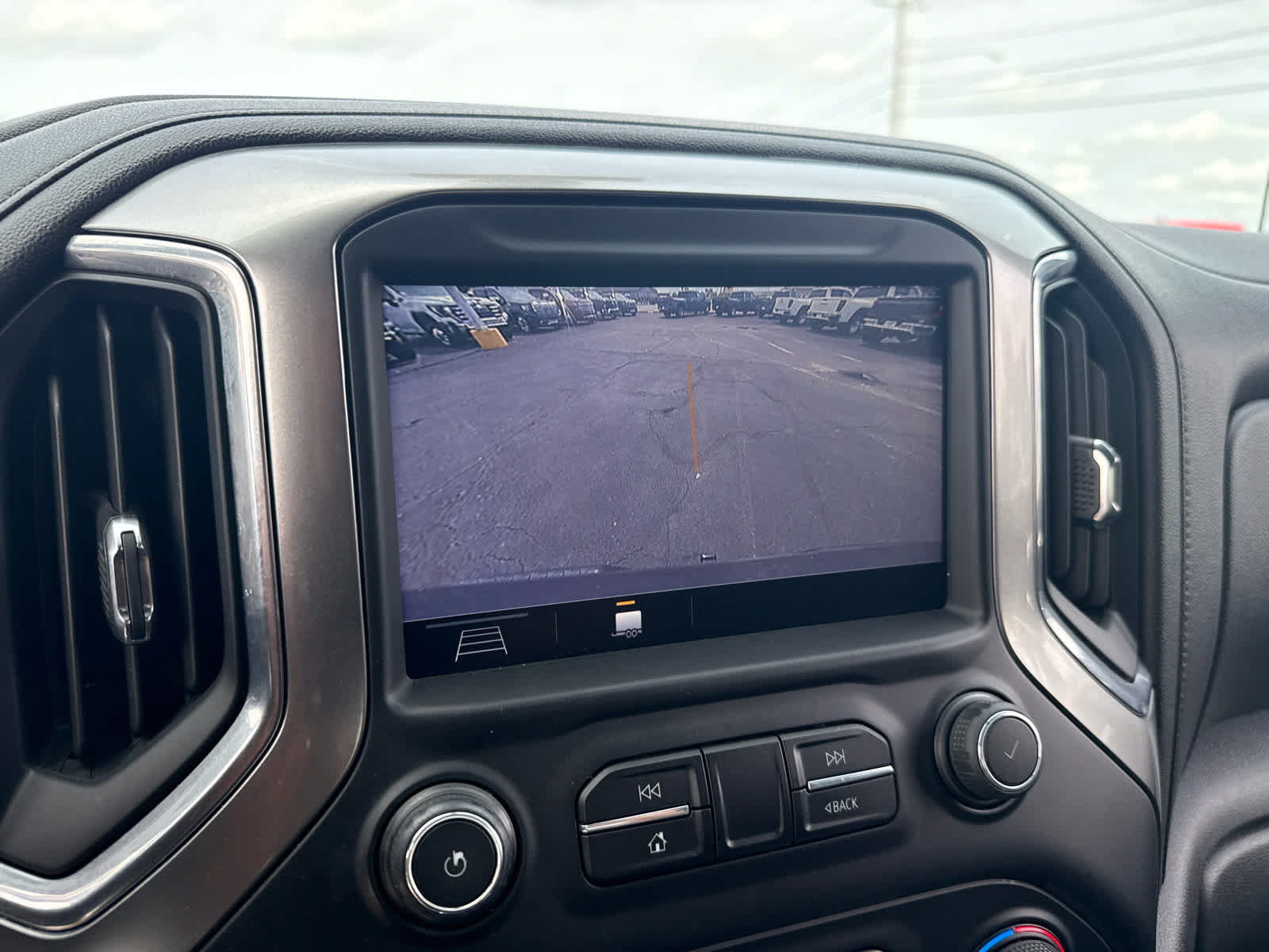 Certified 2019 Chevrolet Silverado 1500 RST AWD/4WD image 22