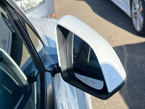 Used 2020 Tesla Model Y Performance AWD/4WD image 16