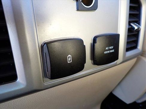 Used 2019 Ford F250 Lariat w/ Lariat Value Package image 12