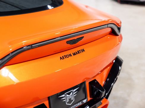 Used 2020 Aston Martin V8 Vantage Coupe image 15