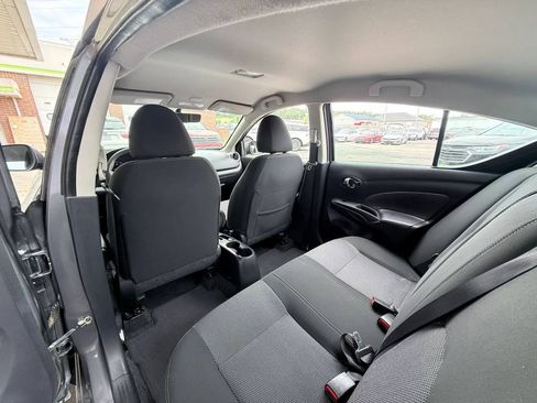 Used 2018 Nissan Versa SV FWD image 17
