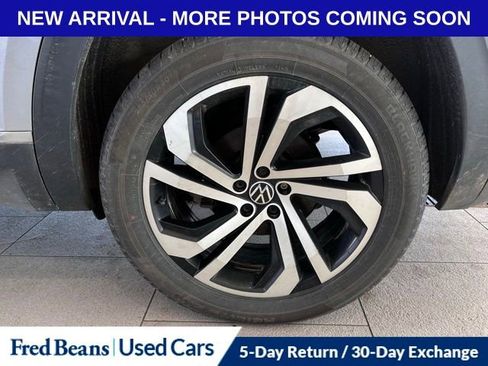 Used 2023 Volkswagen Atlas Cross Sport SEL image 14