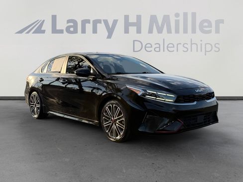Used 2023 Kia Forte GT w/ GT2 Package image 9