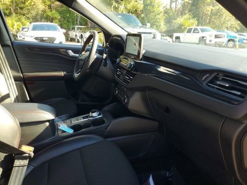 Used 2025 Ford Escape ST-Line image 31