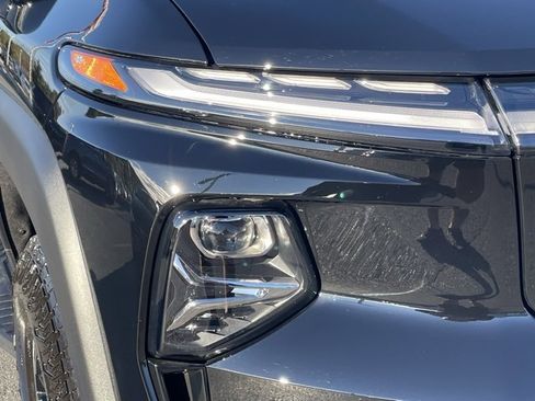 New 2026 Chevrolet Silverado EV Trail Boss image 9