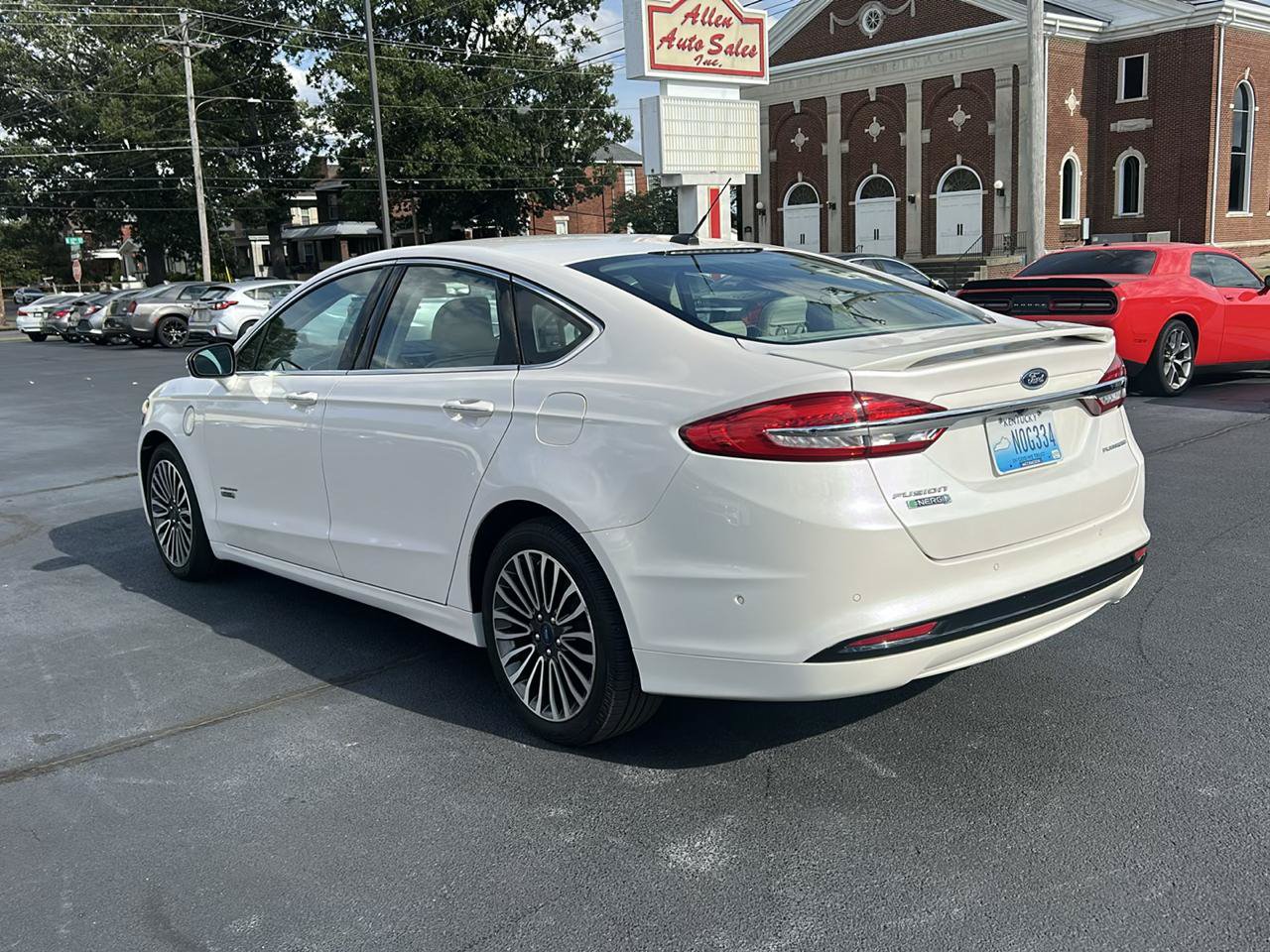 Used 2018 Ford Fusion Energi Platinum FWD image 7