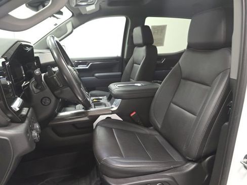 Certified 2022 Chevrolet Silverado 1500 LTZ w/ Technology Package image 22