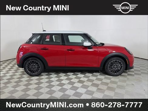 New 2026 MINI Cooper 4-Door Hardtop FWD image 8