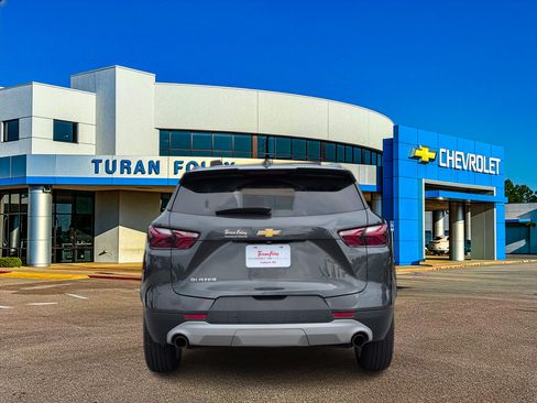 Used 2019 Chevrolet Blazer LT w/ Sun and Wheels Package FWD image 4