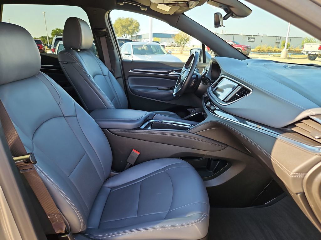 Used 2024 Buick Enclave Premium FWD image 28