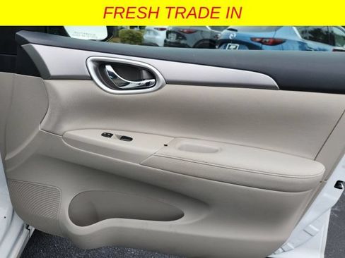 Used 2015 Nissan Sentra SV w/ Style Package FWD image 22