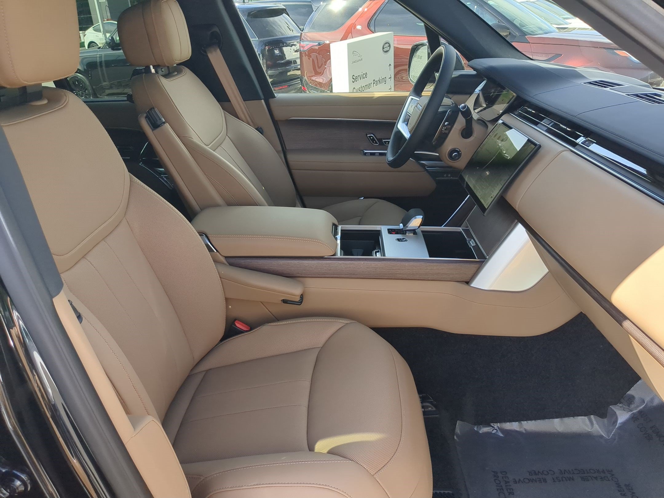 New 2026 Land Rover Range Rover SE AWD/4WD image 31