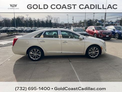 Used 2013 Cadillac XTS Luxury w/ Driver Awareness Package image 4