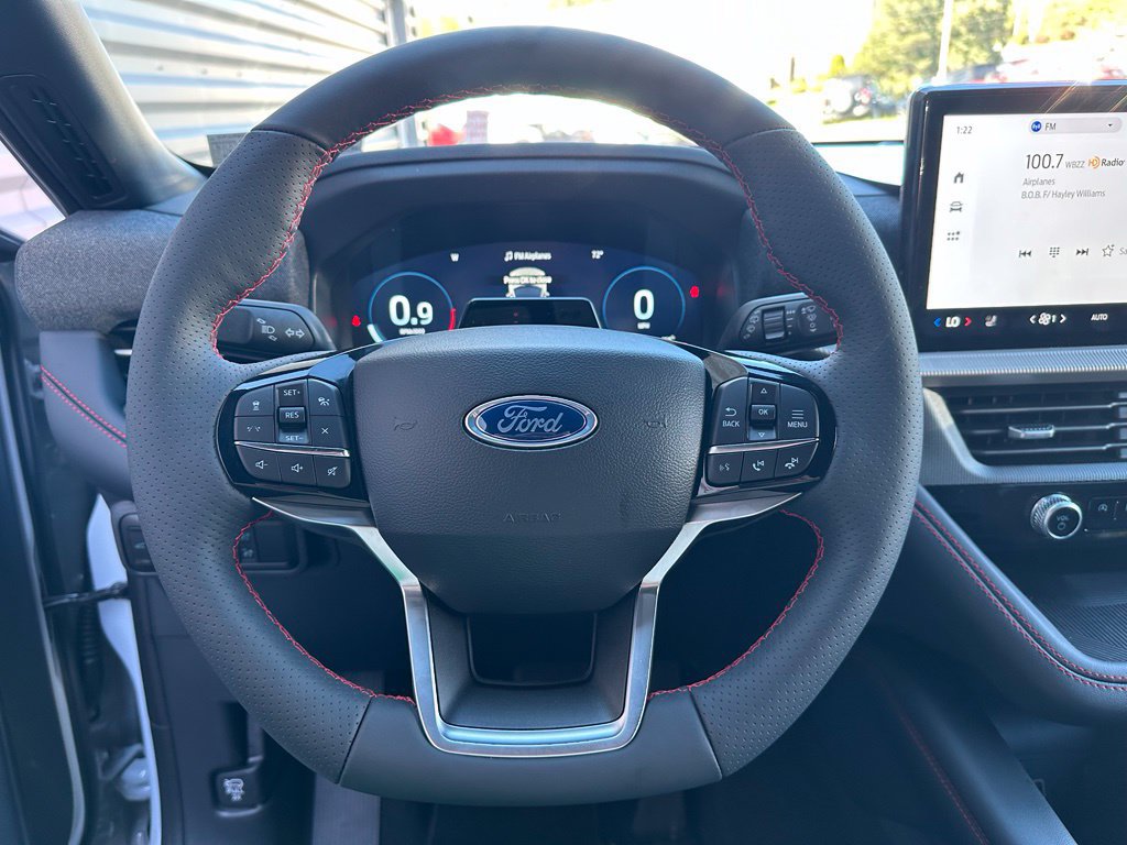 New 2027 Ford Explorer ST-Line w/ Premium Package AWD/4WD image 9